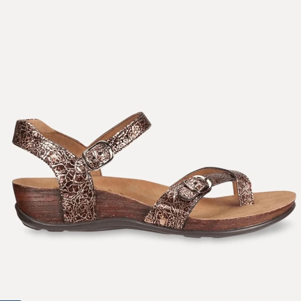 SAS Pampa Fantasia Metallic Toe Loop Sandals Strappy Two Buckles Size 9 - Picture 3 of 15